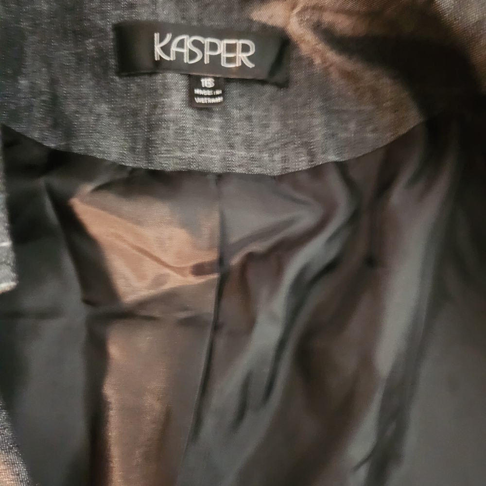 Kasper Women's Charcoal Denim Pantsuit Size 16 Business White Topstitch NWT - Picture 10 of 16